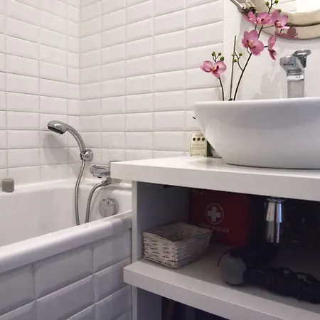 Apartment Charmant & Moderne 2 Pieces A Gambetta Paris